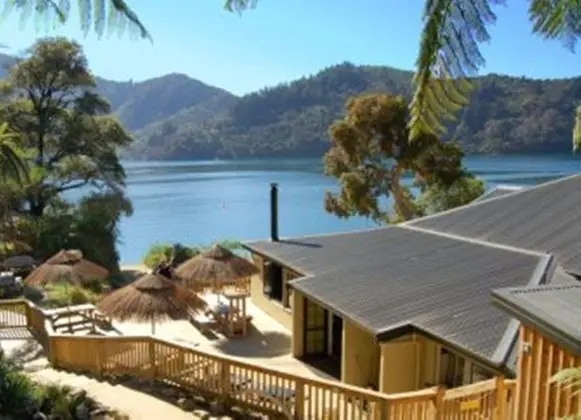 Lochmara Lodge
