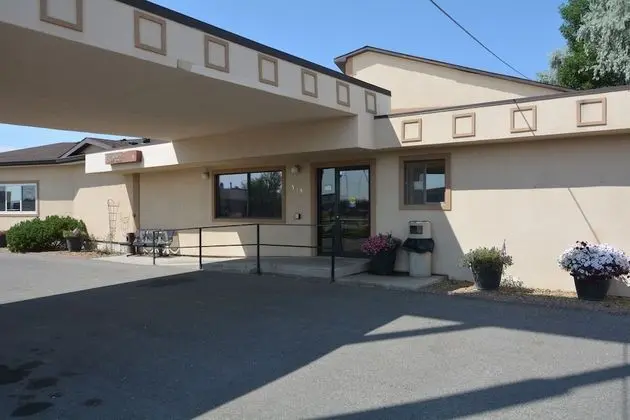 Locomotive Inn - Dış Mekan