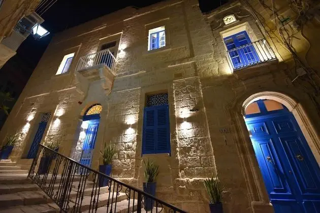 The Lodge