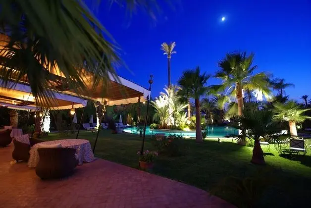 Lodge K Hôtel & Spa - Dış Mekan