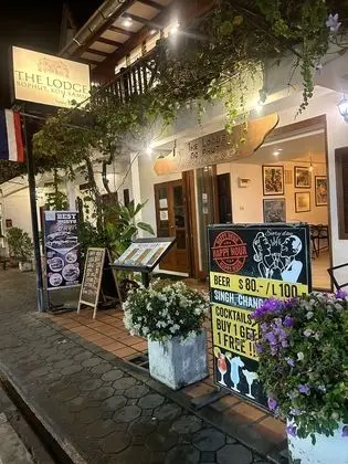 The Lodge - Dış Mekan