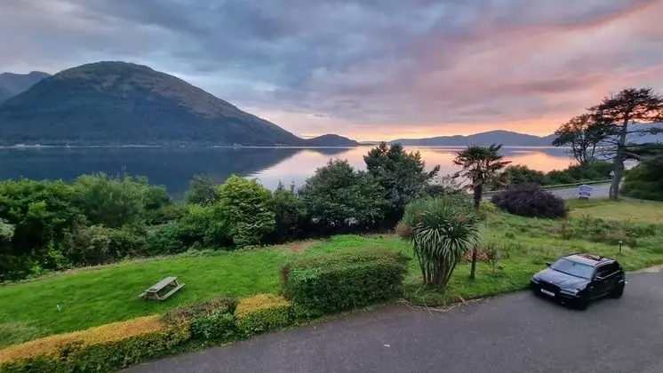The Lodge On The Loch
