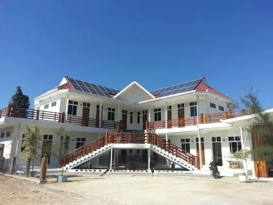 The Lodge Ngwe Taung