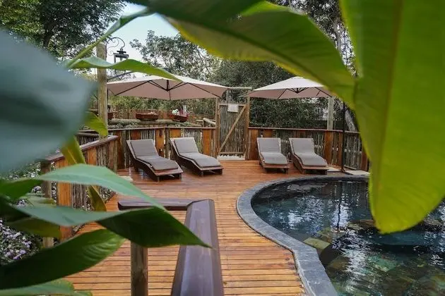 Lodge Roche Tamarin - Havuz