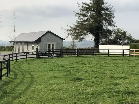 The Lodge - Rural Tipperary Bordering Kilkenny