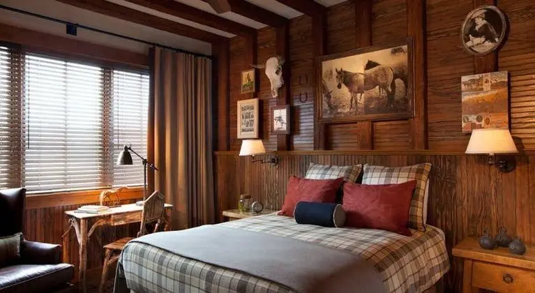The Lodge & Spa at Brush Creek Ranch