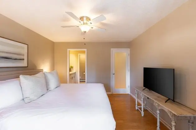 Lodgepole by Avantstay Spacious Retreat, 5 Mins From Lake Tahoe + Incline Village - Oda