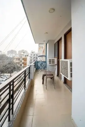 The Lodgers Two BHK serviced Apartment - Dış Mekan