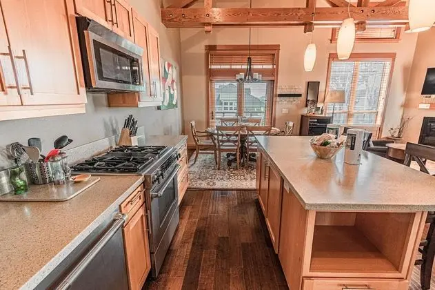 Lodges at Cannon Beach A1 - Mutfak