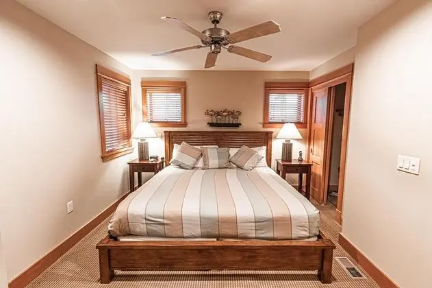 Lodges at Cannon Beach B1 - Oda