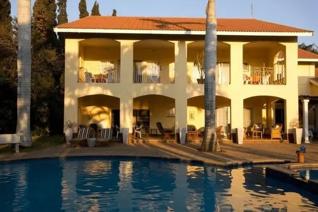 Loerie Lodge Guest Houses - Öne Çıkan Resim