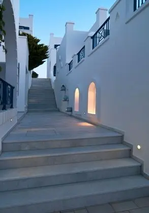 Lofos Village
