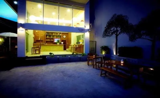 The Loft 77 Hotel