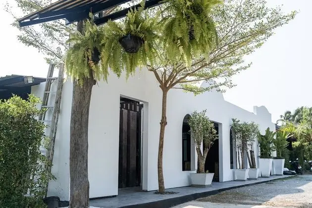 The Loft Panwa Resort - Lobi