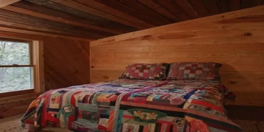 The Log Cabin - Oda