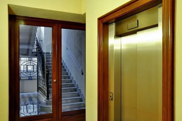 Loger Confort Residence & Apartments - Dış Mekan