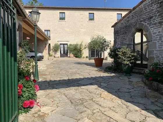 Logis de la Roche - Dış Mekan