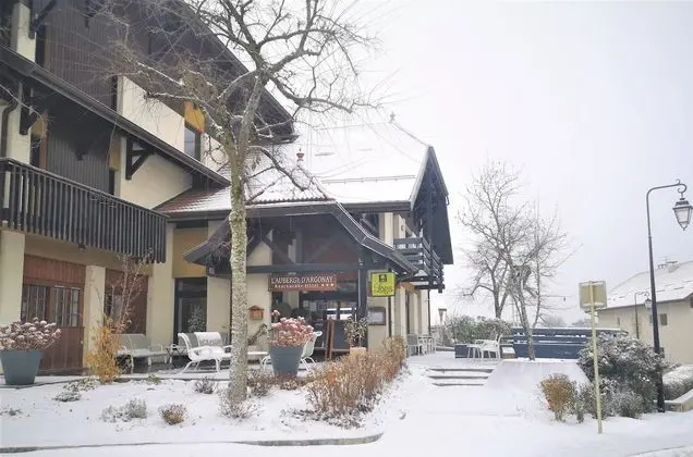 Logis Hôtel Annecy Nord / Argonay - Dış Mekan