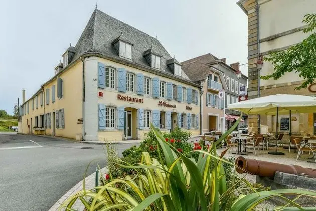 Logis Hôtel Le Commerce - Dış Mekan