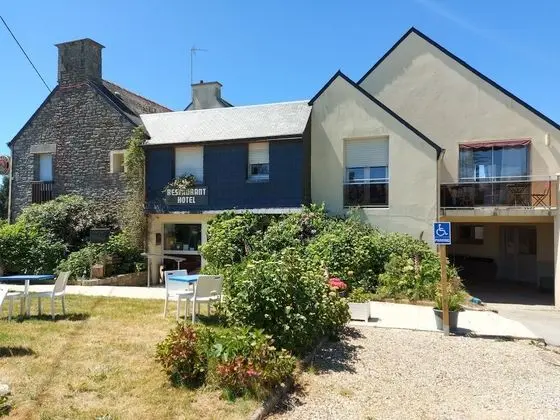 Logis Hôtel Vannes Nord Le Clos des Hortensias - Dış Mekan