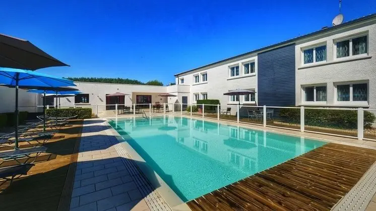 LOGIS Le Capricorne - Havuz