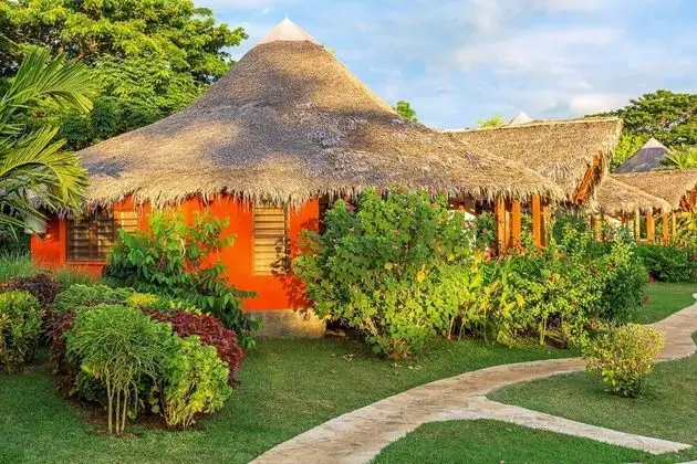 Loharano Hotel - Oda