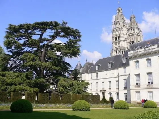 Loire Valley Lodges - Hotel