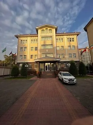 Lokomotiv Hotel
