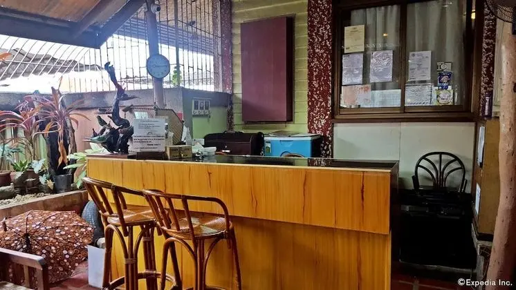 Lola Itang Pension - Lobi