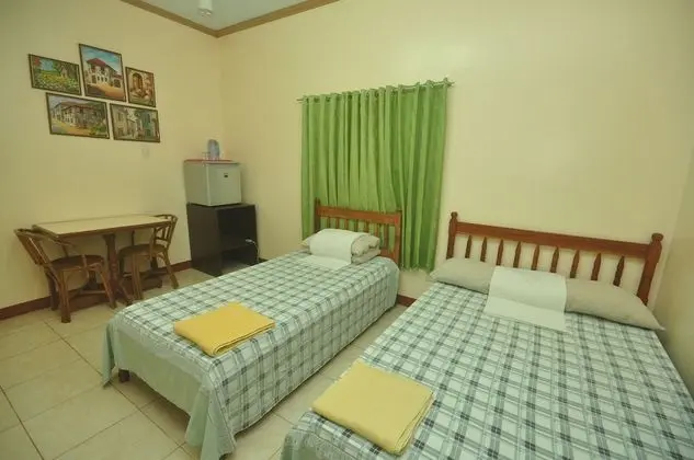 Lola Itang Pension - Oda
