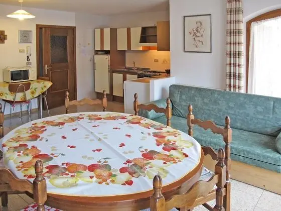 Lola Moena in Moena With 4 Bedrooms and 4 5 Bathrooms