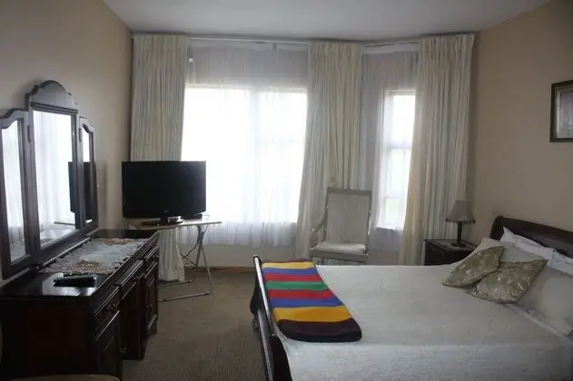 Lolos Bed & Breakfast - Oda