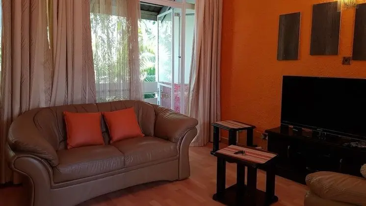 Lolos Cosy One Bedroom Apartment