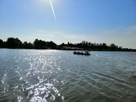 Lom Choi Home Stay Ayutthaya - Dış Mekan
