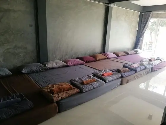 Lom Choi Home Stay Ayutthaya - Oda