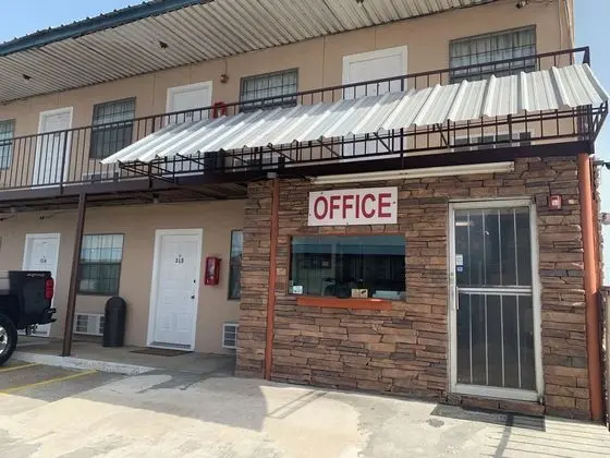 Loma Alta Motel - Lobi