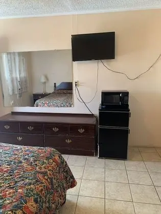 Loma Alta Motel - Oda