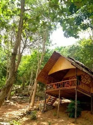 Loma Sea View Bungalow - Oda