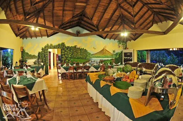Lomas del Volcan - Yeme / İçme