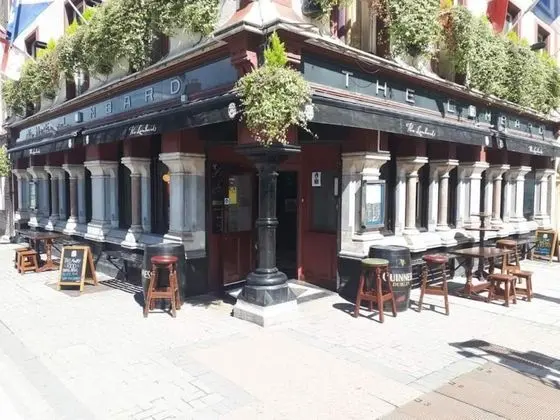 The Lombard Pub & Townhouse - Lobi