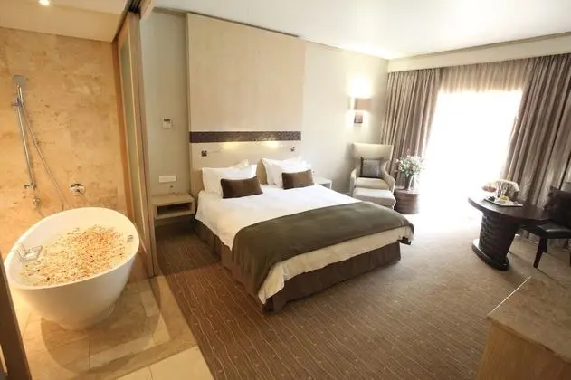 Lombardy Boutique Hotel & Conference Centre - Oda