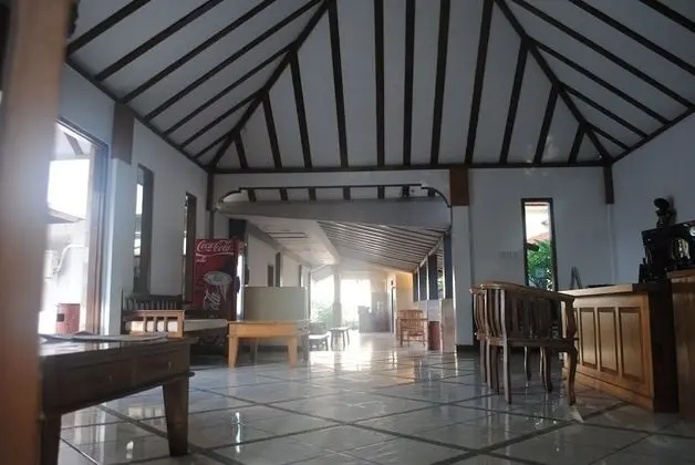 Lombok Beach Villa - Lobi