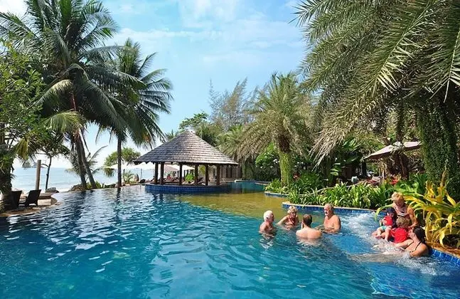 Lomtalay Chalet Resort - Havuz