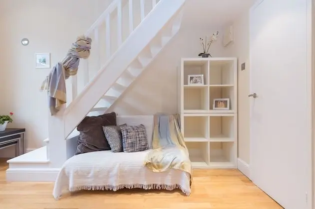 London Villa - 43 Clanricarde Gardens