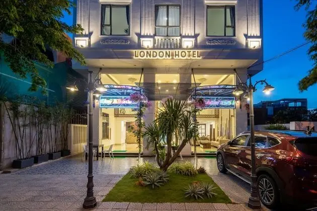 London Hotel and Apartments Da Nang - Dış Mekan