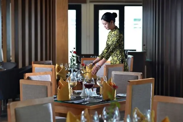 London Hanoi Hotel - Yeme / İçme