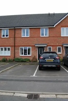 London Heathrow Living Holywell Serviced Houses - Dış Mekan