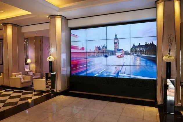 London Marriott Hotel Grosvenor Square - Lobi