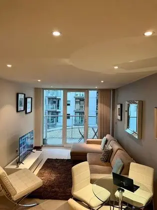 Londwell - Luxury Chelsea Apartment With Balcony