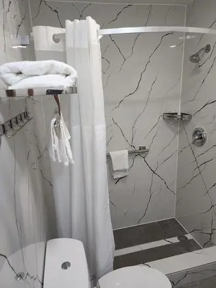 Lone Star Inn - Banyo Tipleri
